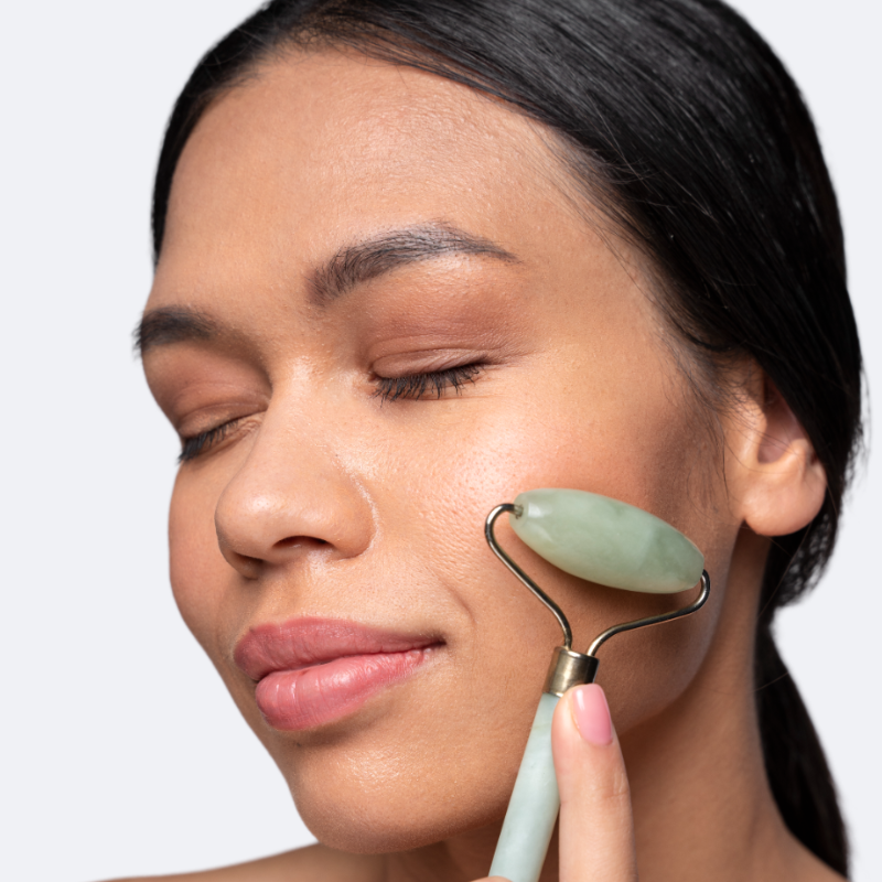 L’Art du Sculpting Naturel : Gua-Sha & Rouleau Visage