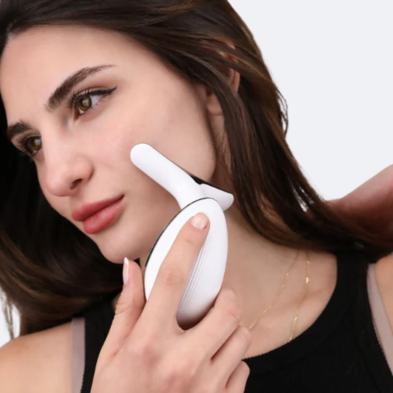 L’Art de Redessiner la Beauté : le Sculpteur de Visage
